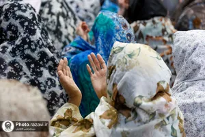 حضور خدام حرم مطهر رضوی در زندان مشهد