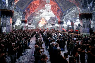 عزاداری روز اربعین حسینی در رواق امام خمینی (ره) حرم مطهر رضوی