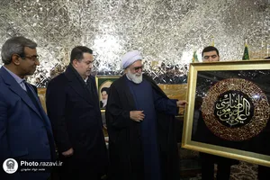 دیدار نخست وزیر عراق با تولیت آستان قدس رضوی