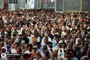 اقامه نماز عید سعید قربان در حرم مطهر رضوی-١