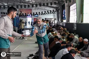 خدمت رسانی به زائران اربعین حسینی در مرز دوغارون