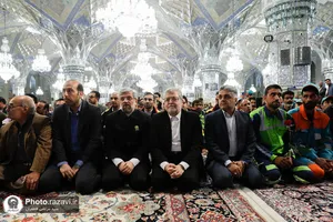 آیین اذن خدمت خادمین شهری در دهه کرامت