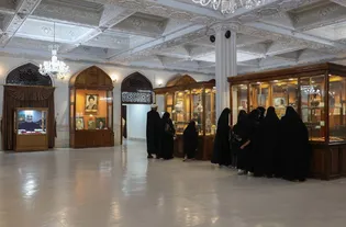 بازدید ۲۵۰۰ نفر از موزه قرآن و هدایای رهبر شهید در حرم مطهر رضوی طی پنج روز نخست بازگشایی