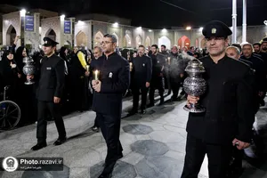 آیین شام غریبان امام حسین علیه&zwnj;السلام با حضور زائرین غیر ایرانی