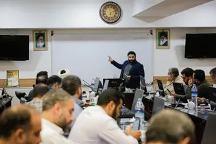 نشست تخصصی مداحان بین الملل حرم مطهر رضوی