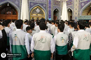 اذن خدمت خادمیاران نوجوان رضوی در حرم مطهر رضوی