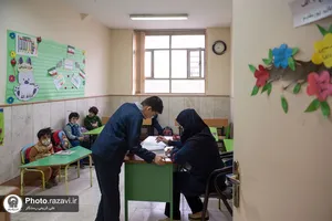 توزیع صبحانه گرم در مدرسه امام جواد علیه&zwnj;السلام