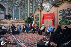 دیدار نویسندگان و ناشران دفاع مقدس و محور مقاومت با تولیت آستان قدس رضوی