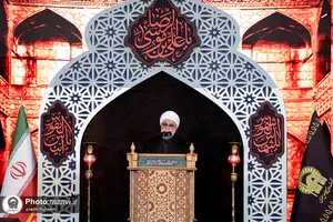 آیین خطبه&zwnj;خوانی شب شهادت امام رضا علیه&zwnj;السلام در حرم مطهر رضوی