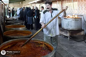 بازدید خبرنگاران از مواکب آستان قدس رضوی