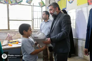 حضور خدام حرم مطهر رضوی در مدرسه شهید عباسپور مشهد