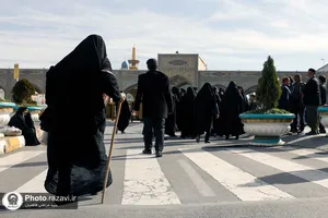 تشرف جمعی از اهالی روستای سیج به حرم مطهر رضوی