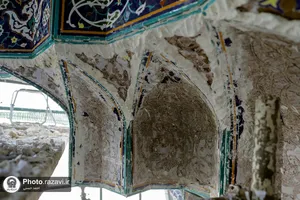 پروژه ساخت آرایه&zwnj;های سردرب ایوان باب الکاظم علیه&zwnj;السلام
