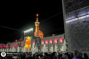 حال و هوای حرم مطهر رضوی در شب شهادت حضرت رسول و امام حسن مجتبی علیهم&zwnj;السلام