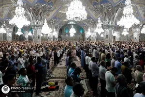 اقامه نماز عید سعید قربان در حرم مطهر رضوی