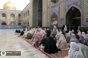 آیین معنوی اعتکاف در حرم مطهر رضوی-1