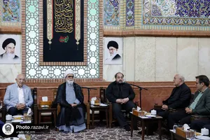 دیدار جمعی از فعالان اقتصادی خراسان رضوی با تولیت آستان قدس رضوی