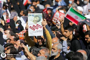 مراسم تشییع پیکر شهدای حرم احمد بن موسی در شیراز