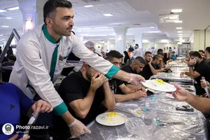 تشرف ملی&zwnj;پوشان کشتی ایران به حرم مطهر رضوی