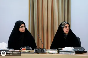 نشست نقد و بررسی رمان بلند پیامبر(ص)