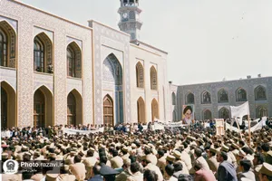 حرم مطهر رضوی؛ کانون انقلاب در مشهد-2