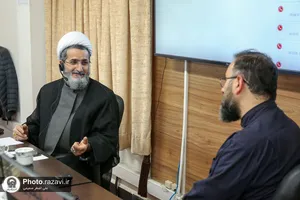 پاسخگویی تلفنی مدیران آستان قدس رضوی به مخاطبان سامانه ١٣٨