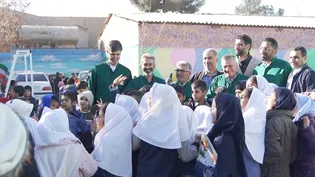 روایتی از گره‌گشایی خادمان امام رضا علیه از دانش آموزانی که مشکل بینایی دارند