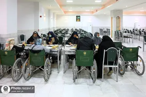 تشرف زائران حاشیه شهر مشهد به حرم مطهر رضوی