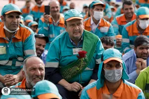 مراسم اذن خدمت و تشرف نیروهای خدمات شهری به حرم مطهر رضوی