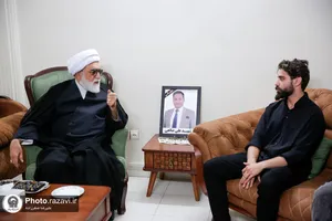 دیدار تولیت آستان قدس رضوی با خانواده شهدای حملات تروریستی رژیم صهیونیستی-2