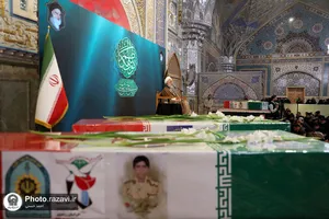 وداع با پیکر شهدای دفاع مقدس و مدافع امنیت در حرم مطهر رضوی