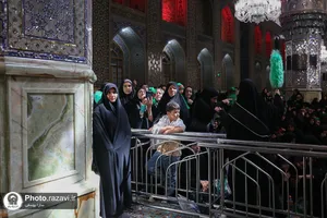 آیین معنوی &laquo;شیرخوارگان حسینی&raquo; در حرم مطهر رضوی