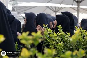 حال و هوای حرم مطهر رضوی در روز زیارتی امام رضا علیه&zwnj;السلام