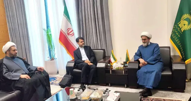 لزوم توسعه همکاری‌های فرهنگی و زیارتی ایران و بصره