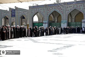 تشییع پیکر همسر آیت الله مرتضوی در حرم مطهر رضوی