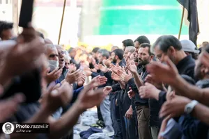 اجتماع عظیم عزاداران امام رضا علیه السلام در حرم مطهر رضوی