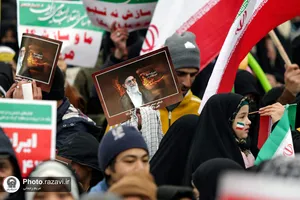 راهپیمایی پرشکوه 22 بهمن در مشهد-٢