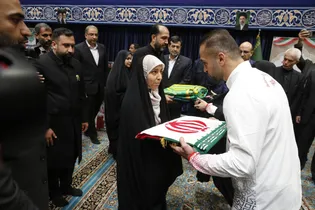 کاروان «فرشته‌های میناب» با دعای امام رضایی راهی میدان آسیایی شد