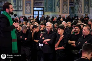 عزاداری سنتی شب سوم محرم در &laquo;حسینیه حرم&raquo;