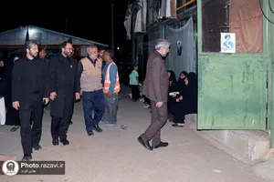 بازدید مدیر عالی حرم مطهر رضوی از موکب کفشداران در ملک&zwnj;آباد 