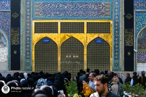 سیاه&zwnj;پوشی حرم رضوی به مناسبت شهادت حضرت موسی بن جعفر علیه السلام