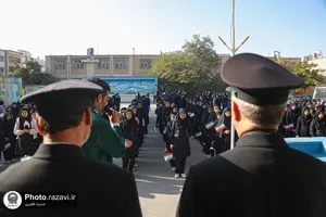 حضور خدام حرم مطهر رضوی در دبیرستان دخترانه فرهنگیان مشهد
