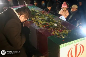 تشییع پیکر شهید گمنام دفاع مقدس در بلوار سجاد مشهد