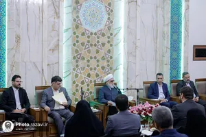 دیدار کارکنان نمونه با تولیت آستان قدس رضوی