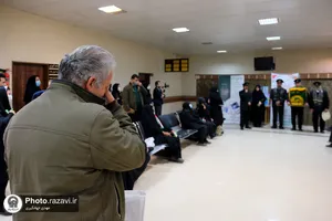حضور خدام حرم مطهر رضوی در بیمارستان امید