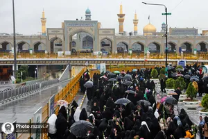 گلباران حرم مطهر رضوی در شب میلاد حضرت معصومه سلام الله علیها