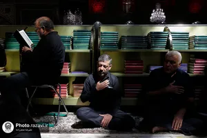 مراسم مقتل خوانی روز عاشورا در حرم مطهر رضوی