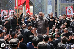 عزاداری روز عاشورای حسینی در حرم مطهر رضوی