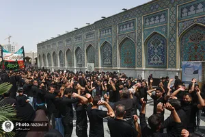 عزاداری روز شهادت امام رضا علیه&zwnj;السلام در حرم مطهر رضوی-2