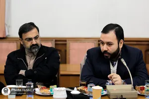 نشست صمیمی مدیران با قائم مقام تولیت آستان قدس رضوی